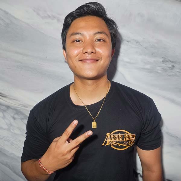 Bobby (I Kadek Denis Aditya)